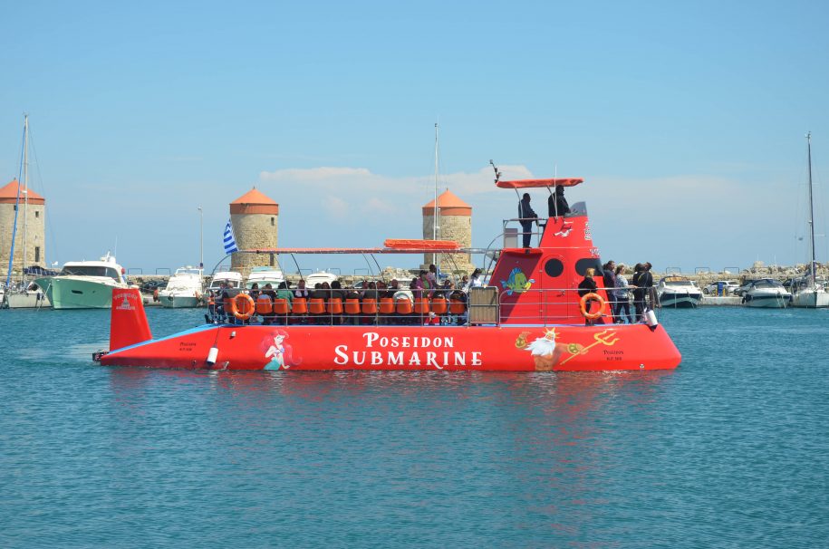 poseidon submarine catamaran